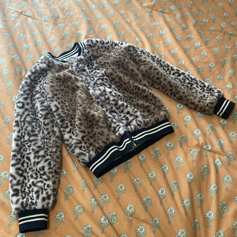 Soft, Cozy, & Fuzzy Leopard Art Class Jacket
